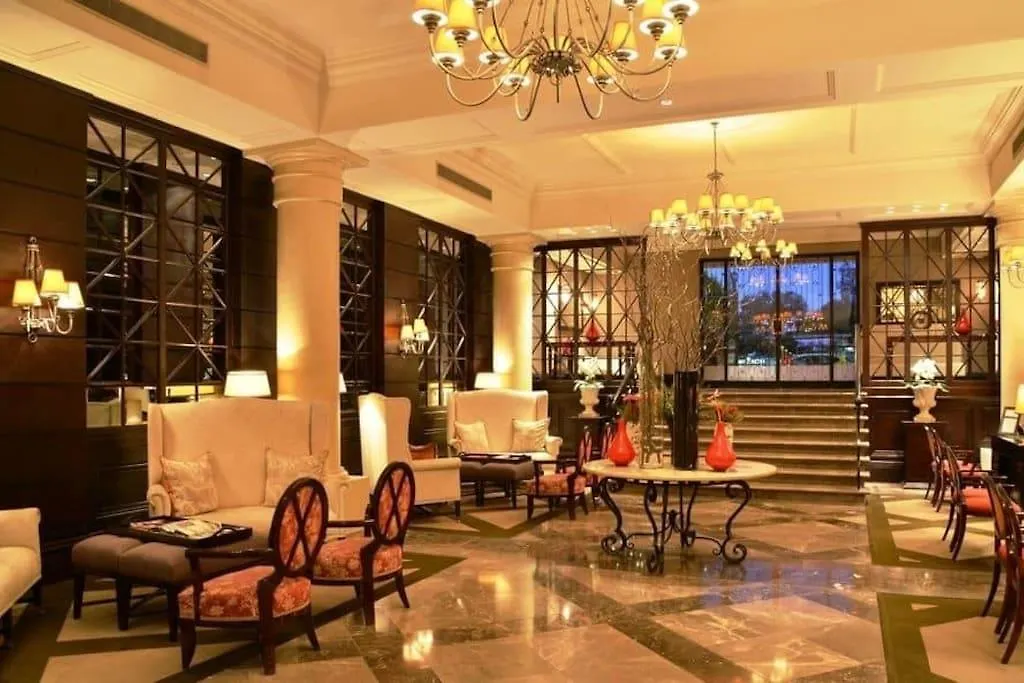 Cape Royale Luxury Suites Cape Town
