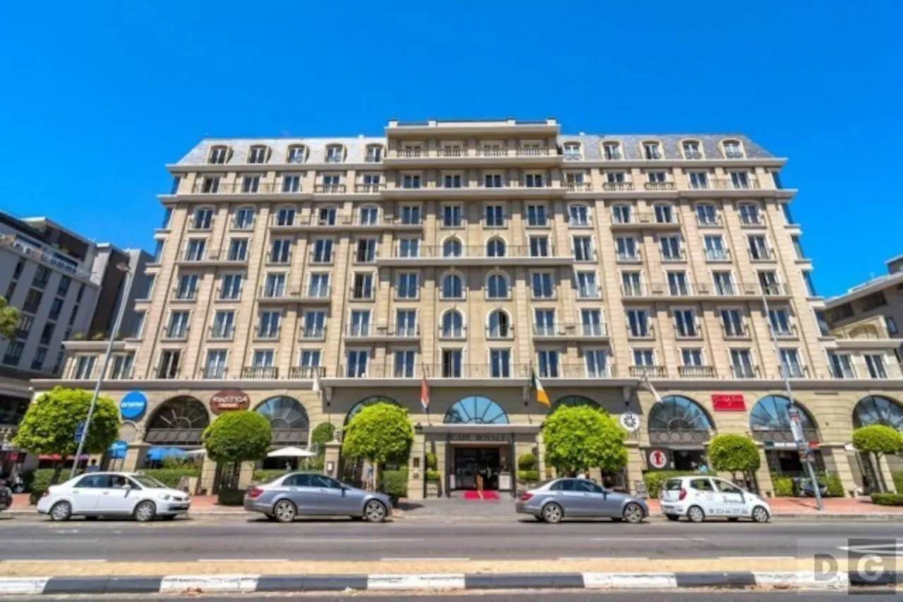 ***** Hotel Cape Royale Luxury Suites Cape Town South Africa