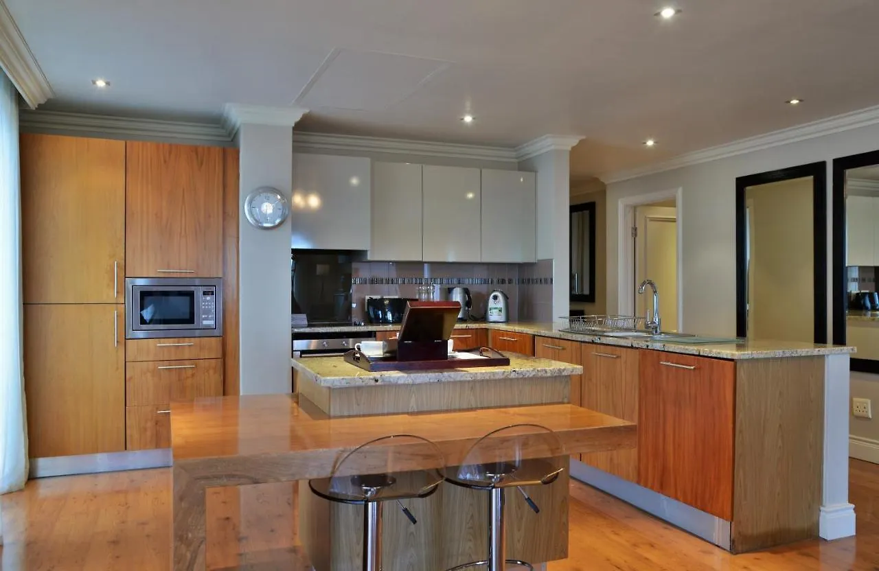 Cape Royale Luxury Suites Cape Town