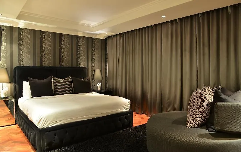 Cape Royale Luxury Suites Cape Town