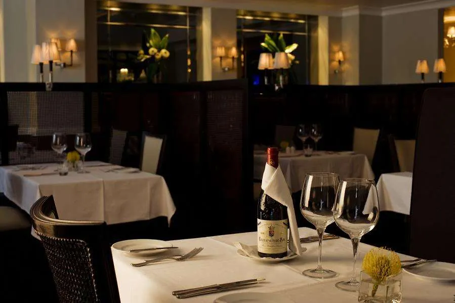 Hotel Cape Royale Luxury Suites Cape Town