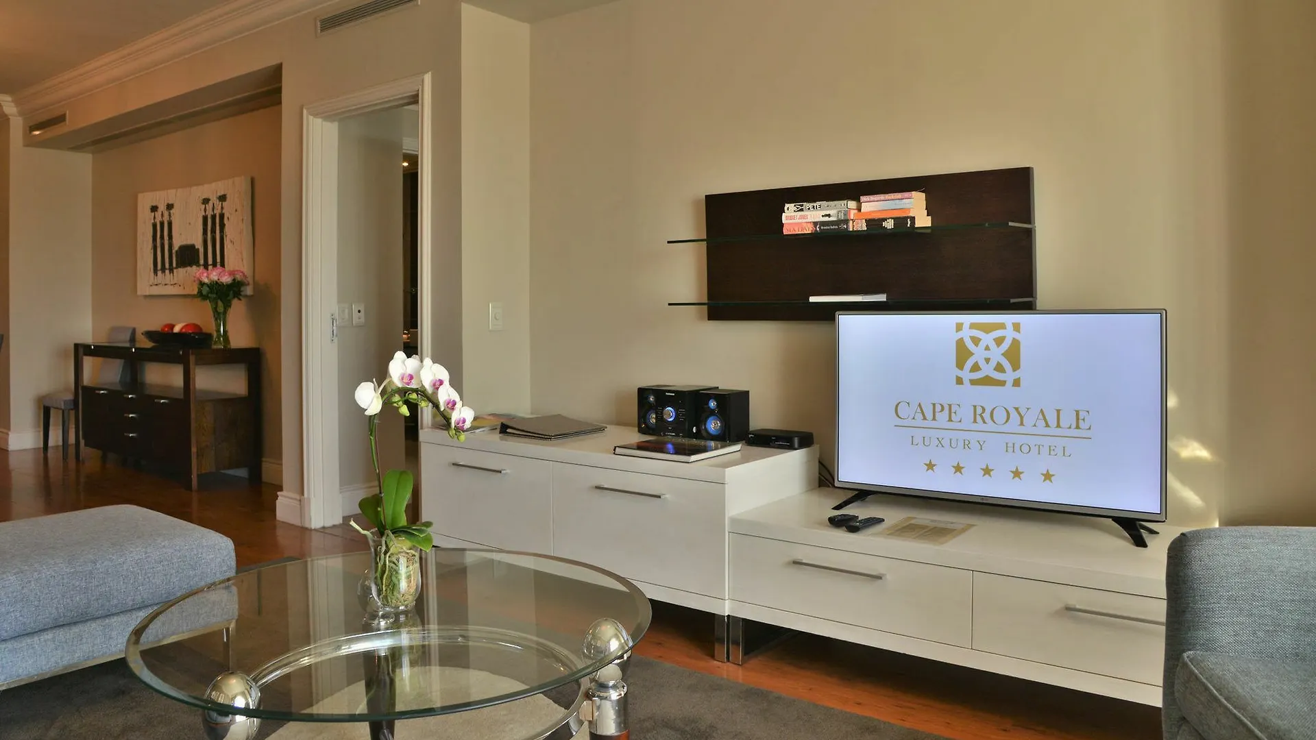 Cape Royale Luxury Suites Cape Town Hotel